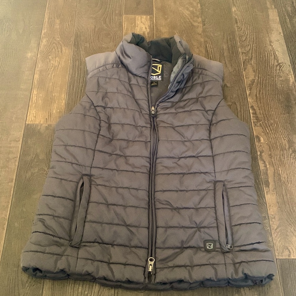 Noble Outfitters - puff riding vest